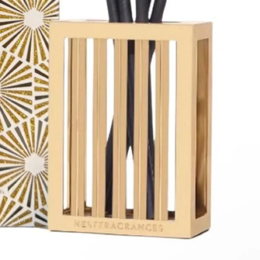 NEST Fragrances New York Birchwood Pine Liquidless Diffuser NIB Home Fragrance